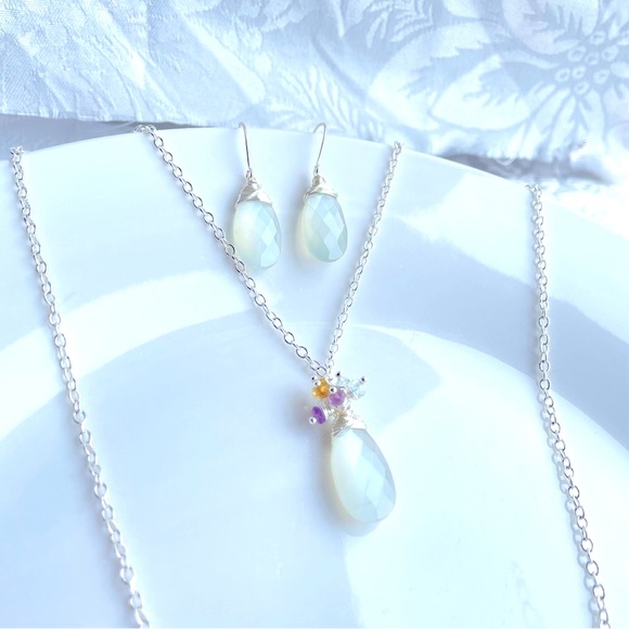 Gray Moonstone Sterling Silver jewelry set, Oval Link Chain, birthstone - Picture 5 of 5